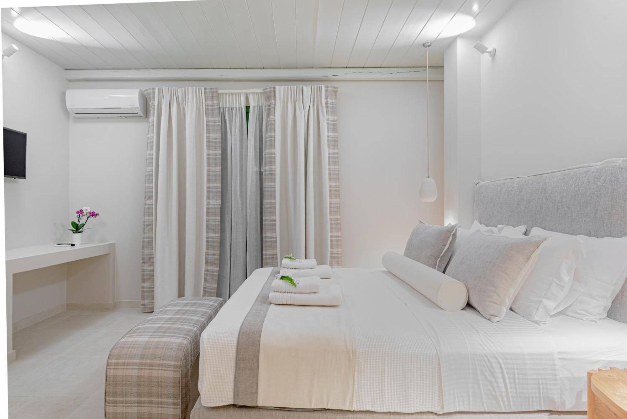 Casa Di Fiori Andros Suites Екстер'єр фото