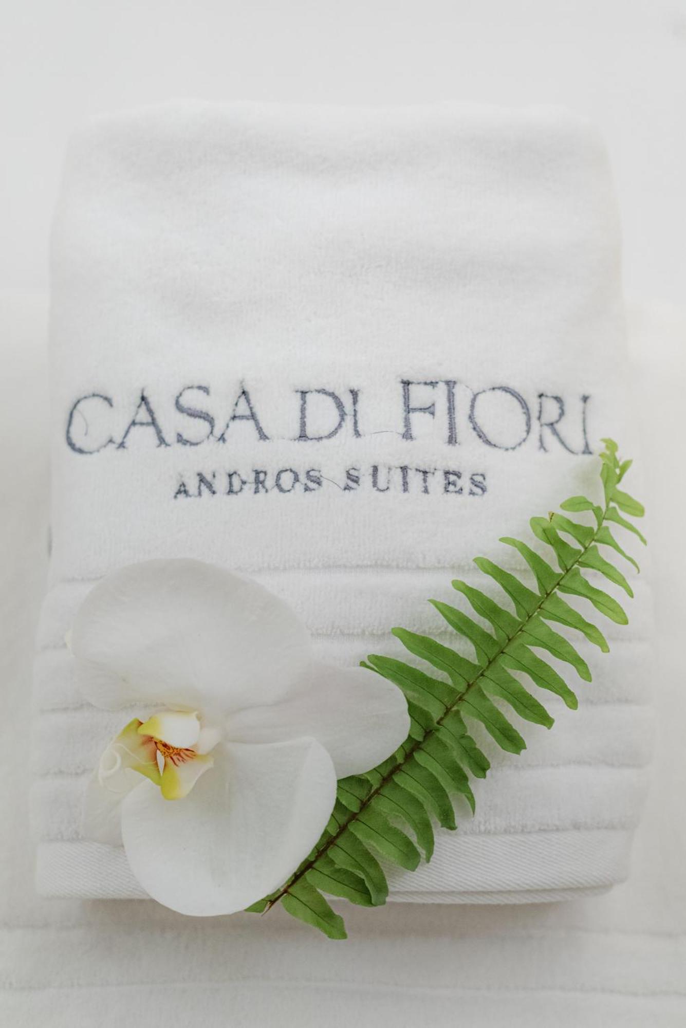 Casa Di Fiori Andros Suites Номер фото